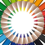 30901468-crayons-de-couleur-dans-un-cercle